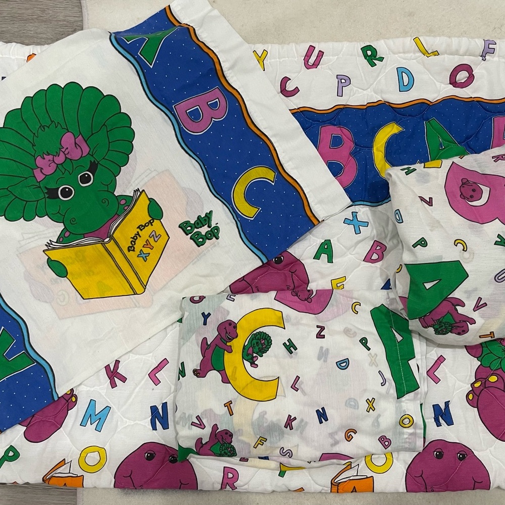 Vintage Barney sheets and comforter set